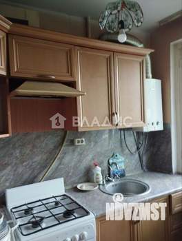2-к квартира, вторичка, 44м2, 1/6 этаж
