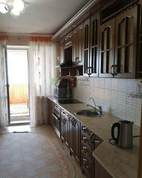 4-к квартира, вторичка, 105м2, 9/10 этаж