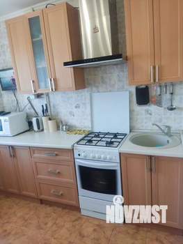 2-к квартира, вторичка, 42м2, 8/9 этаж
