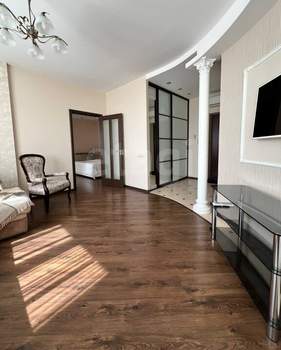 2-к квартира, вторичка, 70м2, 11/15 этаж