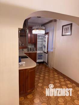 3-к квартира, вторичка, 113м2, 2/9 этаж