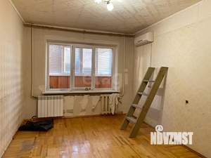 2-к квартира, вторичка, 57м2, 1/9 этаж