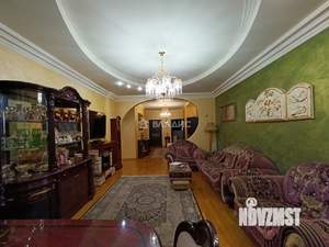 4-к квартира, вторичка, 146м2, 9/9 этаж