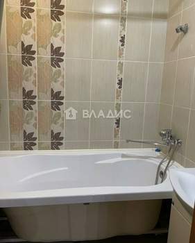 3-к квартира, вторичка, 74м2, 4/5 этаж