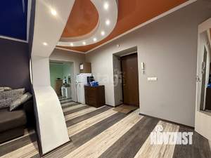 2-к квартира, вторичка, 65м2, 13/14 этаж