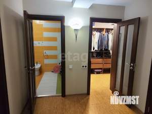 4-к квартира, вторичка, 189м2, 3/3 этаж