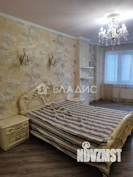 2-к квартира, вторичка, 94м2, 1/17 этаж