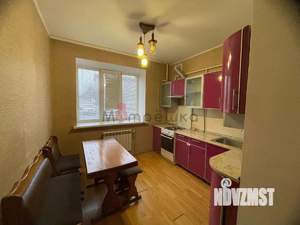 2-к квартира, вторичка, 58м2, 1/9 этаж