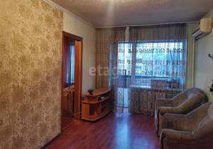 2-к квартира, вторичка, 43м2, 3/5 этаж