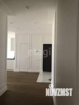 3-к квартира, вторичка, 130м2, 6/17 этаж