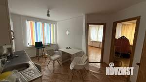 3-к квартира, вторичка, 73м2, 1/17 этаж