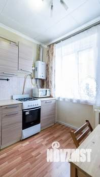 2-к квартира, вторичка, 43м2, 4/4 этаж