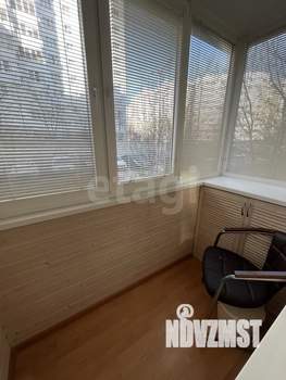 3-к квартира, вторичка, 63м2, 1/10 этаж