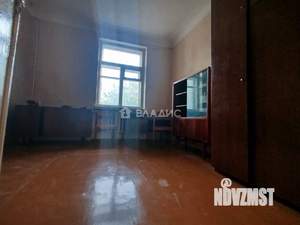 3-к квартира, вторичка, 65м2, 3/3 этаж