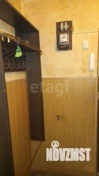 2-к квартира, вторичка, 42м2, 3/5 этаж