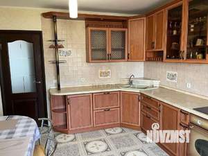 3-к квартира, вторичка, 100м2, 4/10 этаж