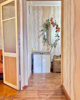 3-к квартира, вторичка, 56м2, 3/5 этаж