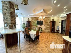 4-к квартира, вторичка, 217м2, 5/17 этаж