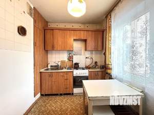 3-к квартира, вторичка, 58м2, 2/9 этаж