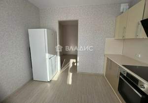 4-к квартира, вторичка, 74м2, 9/10 этаж