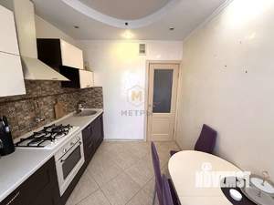 3-к квартира, вторичка, 60м2, 6/9 этаж