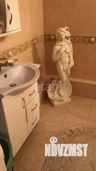 3-к квартира, вторичка, 72м2, 8/9 этаж