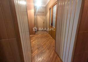 3-к квартира, вторичка, 72м2, 2/4 этаж