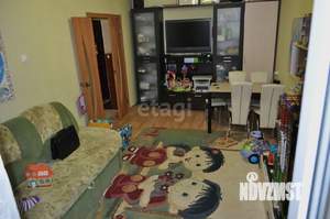 4-к квартира, вторичка, 70м2, 4/9 этаж