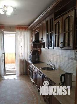 4-к квартира, вторичка, 105м2, 9/10 этаж