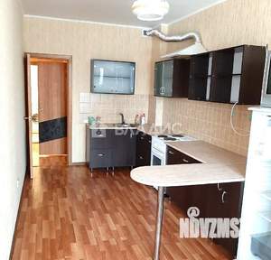 Студия квартира, вторичка, 64м2, 4/15 этаж