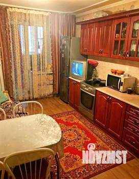 1-к квартира, вторичка, 57м2, 1/10 этаж