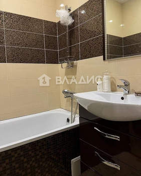 2-к квартира, вторичка, 68м2, 9/10 этаж