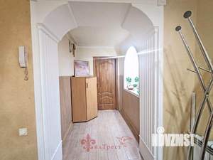 3-к квартира, вторичка, 85м2, 1/10 этаж