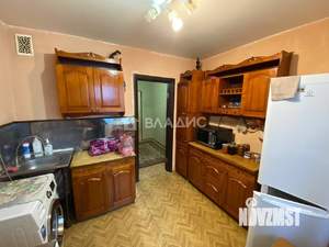 2-к квартира, вторичка, 61м2, 1/10 этаж