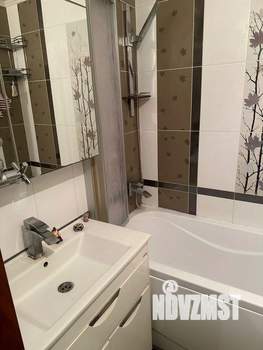 2-к квартира, вторичка, 61м2, 1/6 этаж