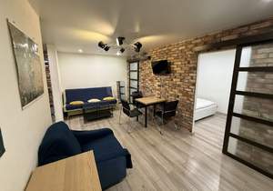 2-к квартира, вторичка, 42м2, 2/3 этаж