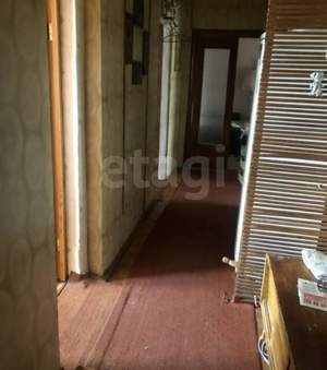 4-к квартира, вторичка, 74м2, 9/9 этаж