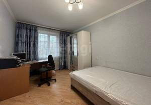 3-к квартира, вторичка, 71м2, 1/10 этаж