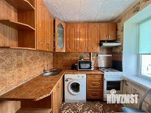 3-к квартира, вторичка, 58м2, 1/5 этаж