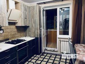 3-к квартира, вторичка, 76м2, 10/10 этаж