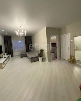 2-к квартира, вторичка, 70м2, 9/15 этаж