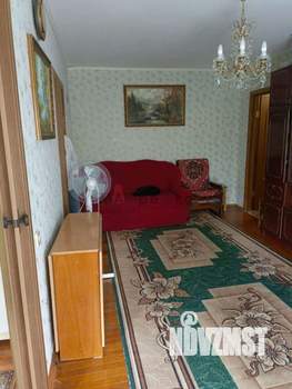 4-к квартира, вторичка, 60м2, 5/5 этаж