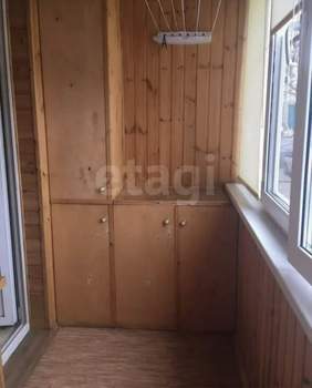 2-к квартира, вторичка, 47м2, 1/9 этаж