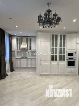 3-к квартира, вторичка, 104м2, 8/9 этаж