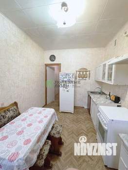 2-к квартира, вторичка, 61м2, 2/5 этаж