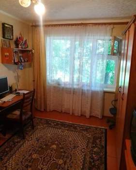 4-к квартира, вторичка, 76м2, 1/9 этаж