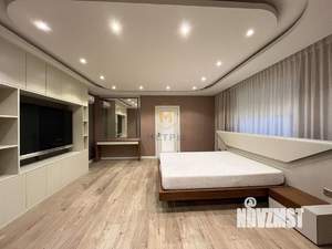 4-к квартира, вторичка, 241м2, 17/17 этаж