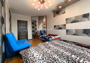 2-к квартира, вторичка, 60м2, 8/10 этаж