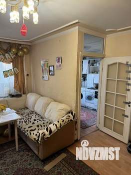 2-к квартира, вторичка, 44м2, 3/5 этаж
