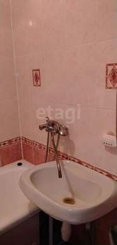 3-к квартира, вторичка, 58м2, 4/5 этаж